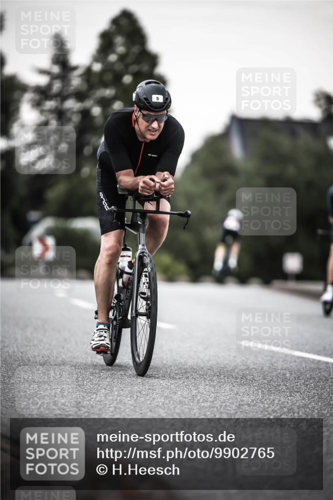 21.06.2026 - 29. Vierlanden-Triathlon H.Heesch http://msf.ph/oto/9902765 21.06.2026 10:14:24 Radfahren 5, 94, 204, 241 meine-sportfotos.de