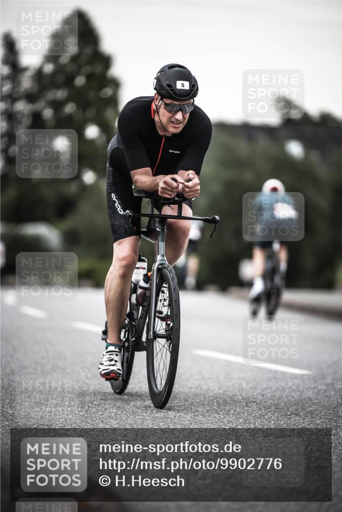 21.06.2026 - 29. Vierlanden-Triathlon H.Heesch http://msf.ph/oto/9902776 21.06.2026 10:14:24 Radfahren 5, 94, 204, 241 meine-sportfotos.de