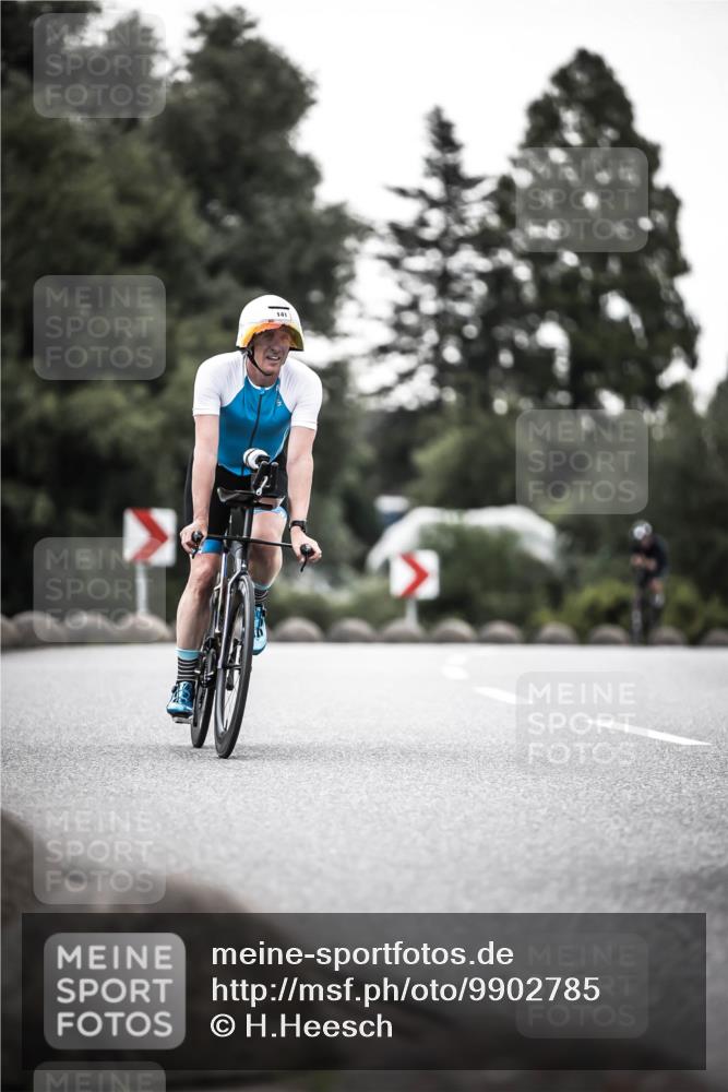 21.06.2026 - 29. Vierlanden-Triathlon H.Heesch http://msf.ph/oto/9902785 21.06.2026 10:02:26 Radfahren 4, 27, 118, 119, 141, 186, 339 meine-sportfotos.de