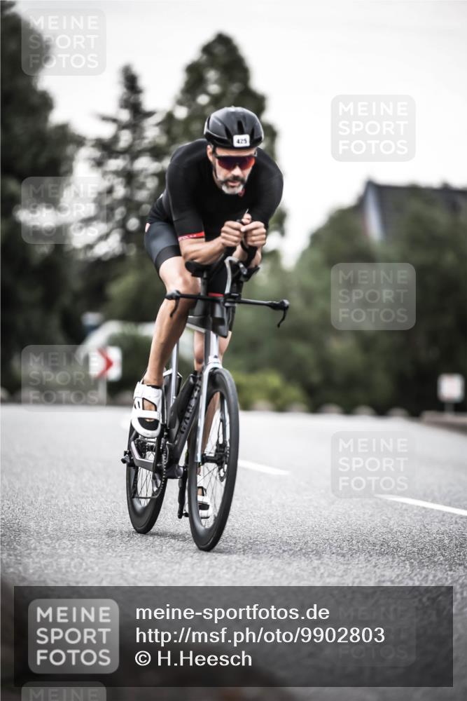 21.06.2026 - 29. Vierlanden-Triathlon H.Heesch http://msf.ph/oto/9902803 21.06.2026 10:14:37 Radfahren 31, 425 meine-sportfotos.de