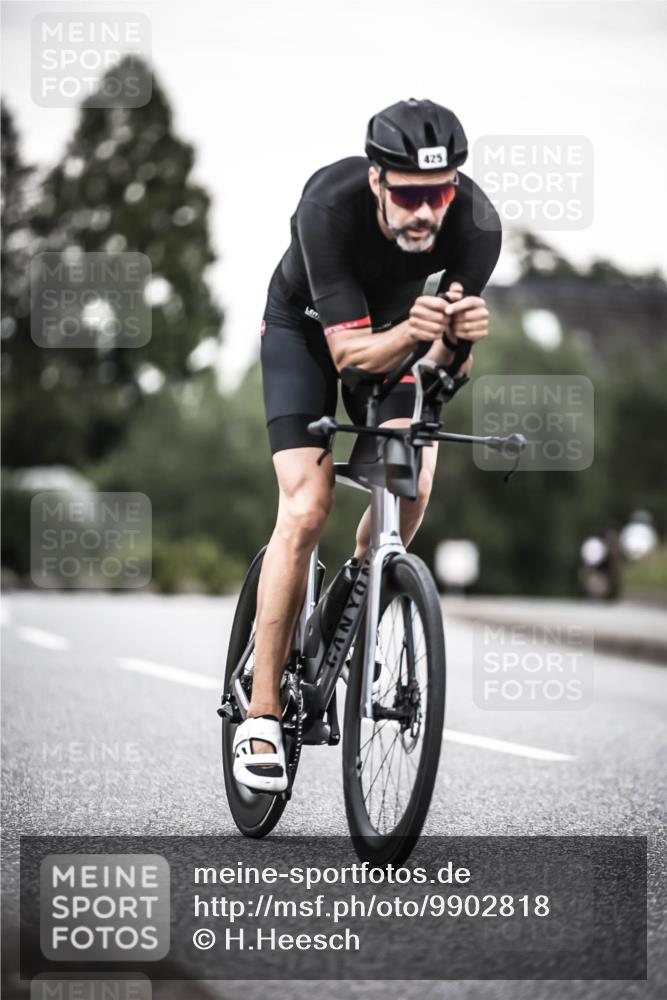21.06.2026 - 29. Vierlanden-Triathlon H.Heesch http://msf.ph/oto/9902818 21.06.2026 10:14:37 Radfahren 31, 425 meine-sportfotos.de