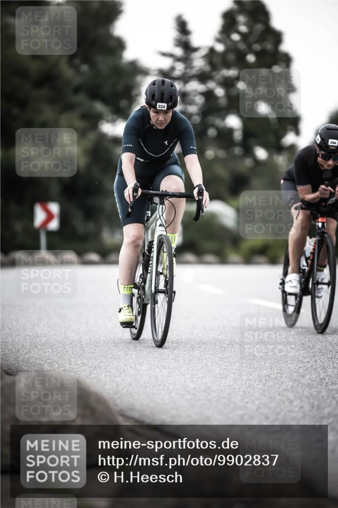 21.06.2026 - 29. Vierlanden-Triathlon H.Heesch http://msf.ph/oto/9902837 21.06.2026 10:02:53 Radfahren 139, 224, 232, 294 meine-sportfotos.de