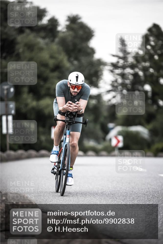 21.06.2026 - 29. Vierlanden-Triathlon H.Heesch http://msf.ph/oto/9902838 21.06.2026 10:14:57 Radfahren 71, 135, 200, 216 meine-sportfotos.de