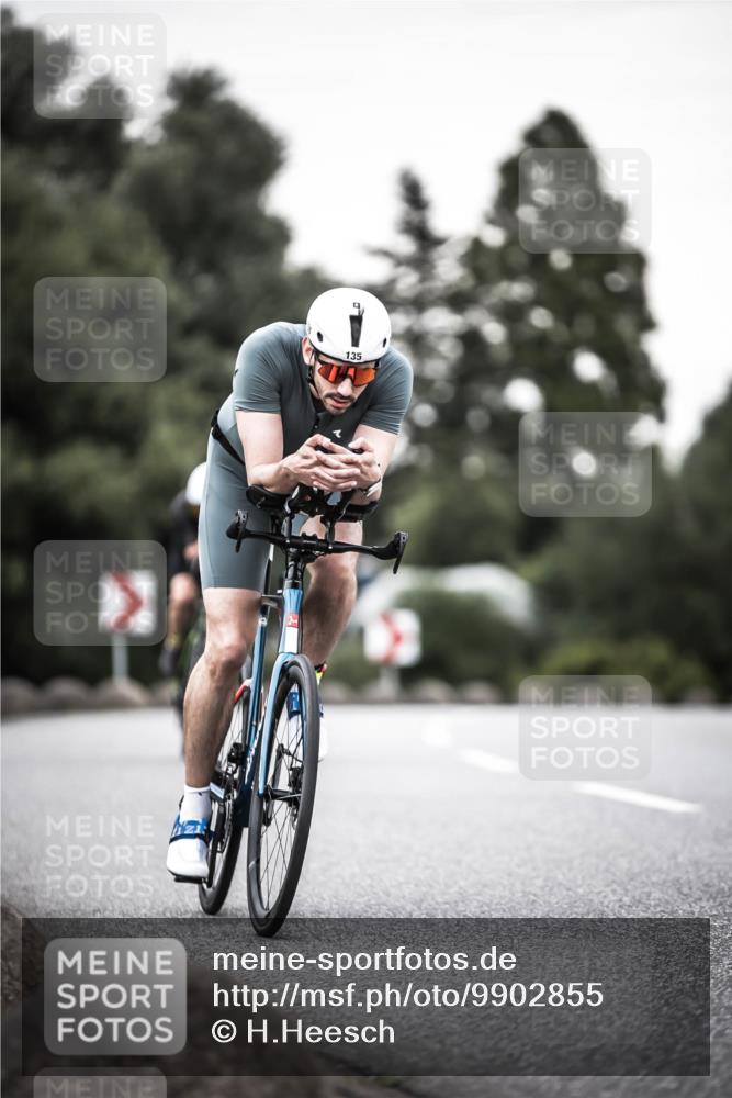 21.06.2026 - 29. Vierlanden-Triathlon H.Heesch http://msf.ph/oto/9902855 21.06.2026 10:14:57 Radfahren 71, 135, 200, 216 meine-sportfotos.de