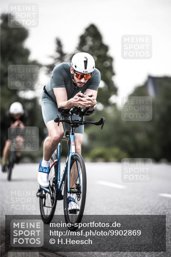 21.06.2026 - 29. Vierlanden-Triathlon H.Heesch http://msf.ph/oto/9902869 21.06.2026 10:14:58 Radfahren 71, 135, 200, 216 meine-sportfotos.de