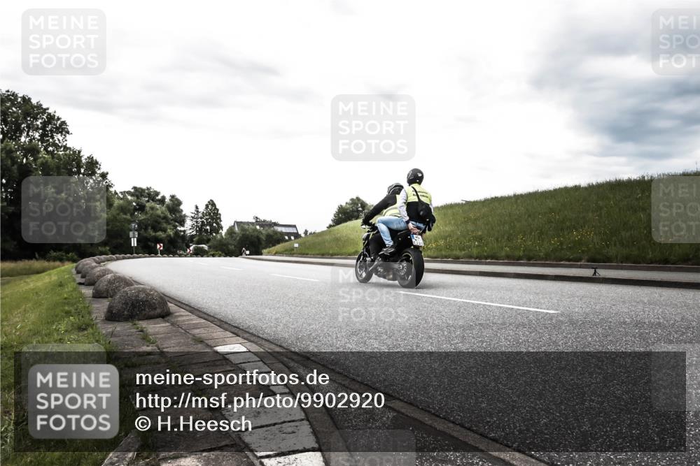 21.06.2026 - 29. Vierlanden-Triathlon H.Heesch http://msf.ph/oto/9902920 21.06.2026 09:58:19 Radfahren 88, 165 meine-sportfotos.de