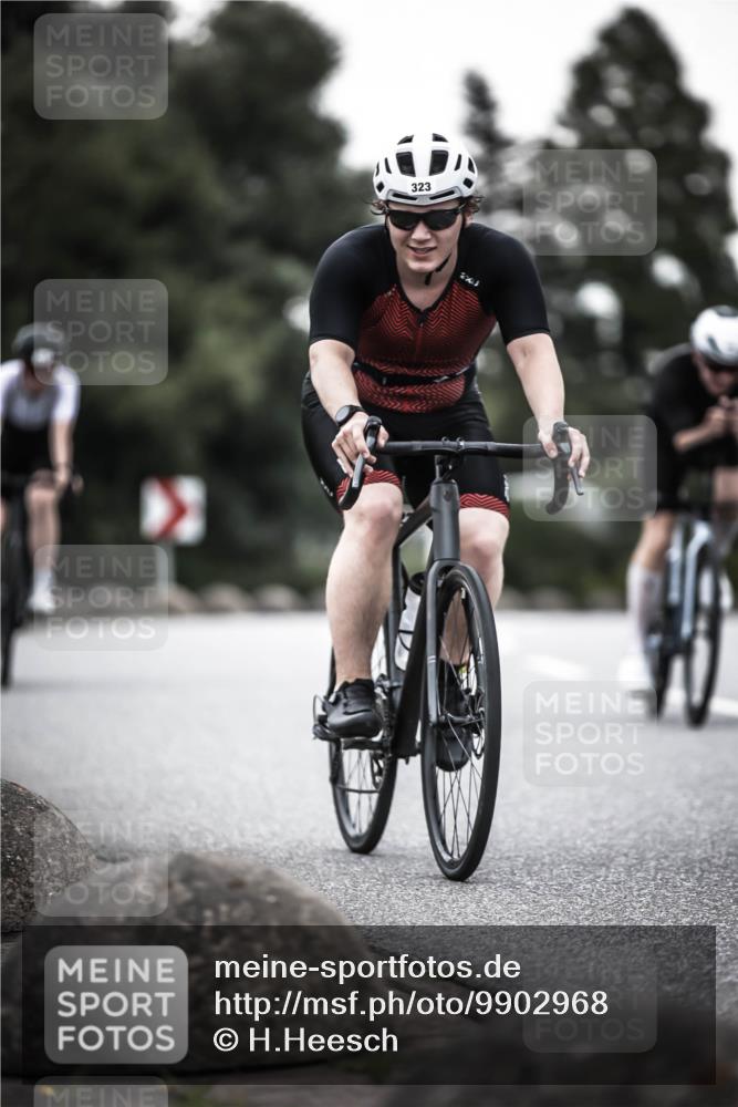 21.06.2026 - 29. Vierlanden-Triathlon H.Heesch http://msf.ph/oto/9902968 21.06.2026 10:05:08 Radfahren 130, 264, 275, 323, 326 meine-sportfotos.de