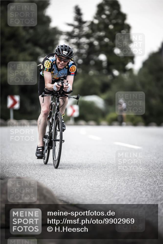 21.06.2026 - 29. Vierlanden-Triathlon H.Heesch http://msf.ph/oto/9902969 21.06.2026 10:15:10 Radfahren 23, 33, 111, 129, 156, 424 meine-sportfotos.de