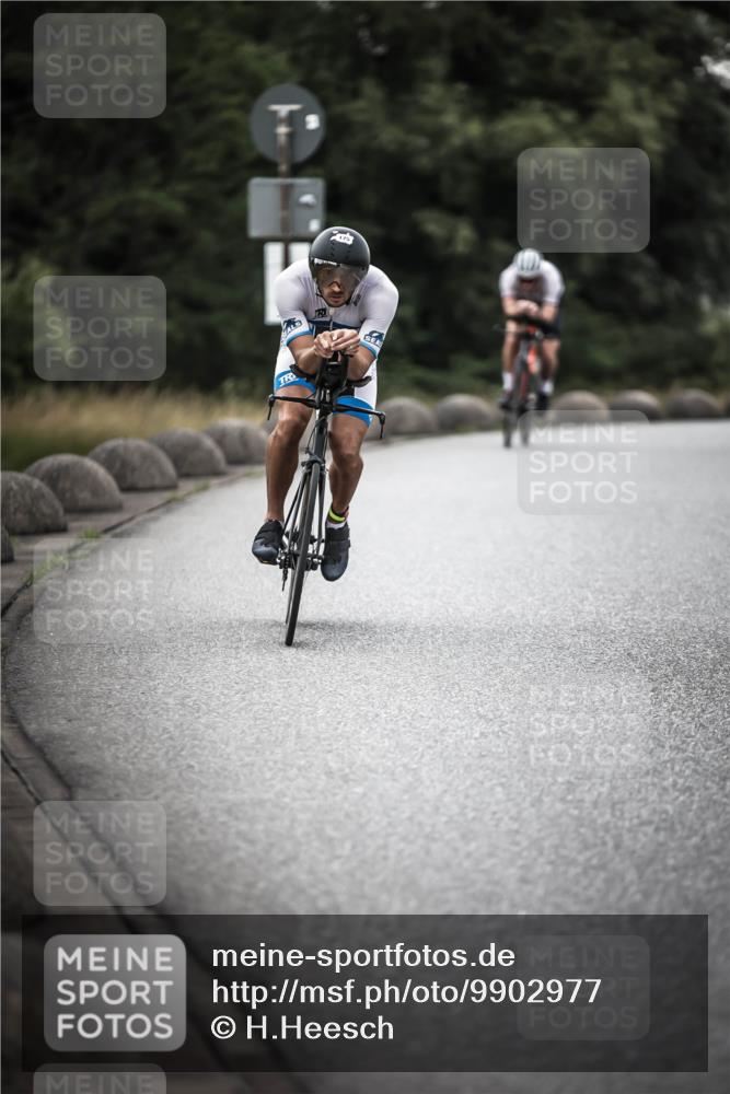 21.06.2026 - 29. Vierlanden-Triathlon H.Heesch http://msf.ph/oto/9902977 21.06.2026 10:05:32 Radfahren 5, 103, 135, 175, 195, 312 meine-sportfotos.de
