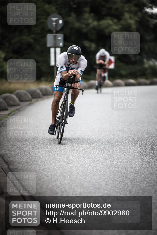 21.06.2026 - 29. Vierlanden-Triathlon H.Heesch http://msf.ph/oto/9902980 21.06.2026 10:05:32 Radfahren 5, 103, 135, 175, 195, 312 meine-sportfotos.de