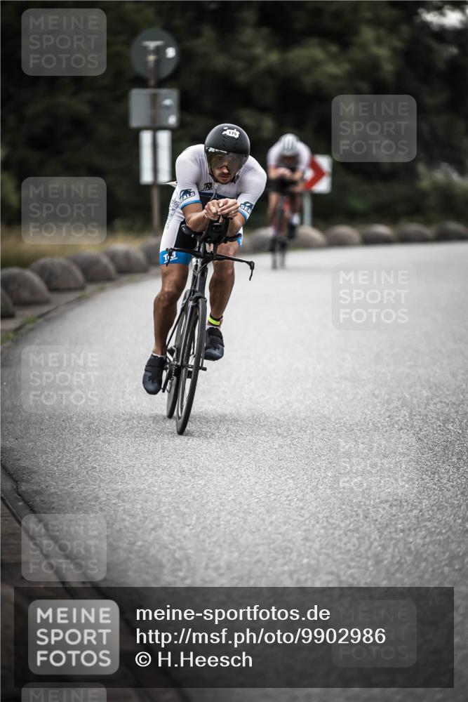21.06.2026 - 29. Vierlanden-Triathlon H.Heesch http://msf.ph/oto/9902986 21.06.2026 10:05:32 Radfahren 5, 103, 135, 175, 195, 312 meine-sportfotos.de