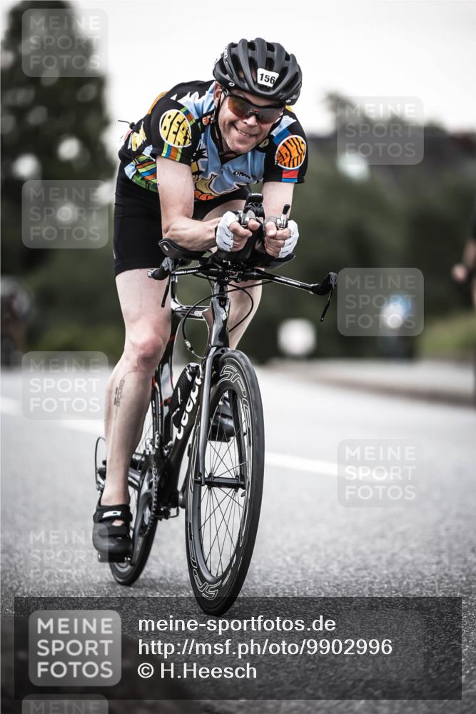 21.06.2026 - 29. Vierlanden-Triathlon H.Heesch http://msf.ph/oto/9902996 21.06.2026 10:15:10 Radfahren 23, 33, 111, 129, 156, 424 meine-sportfotos.de