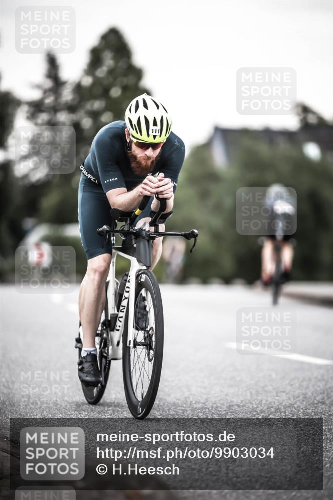 21.06.2026 - 29. Vierlanden-Triathlon H.Heesch http://msf.ph/oto/9903034 21.06.2026 10:15:17 Radfahren 23, 33, 111 meine-sportfotos.de