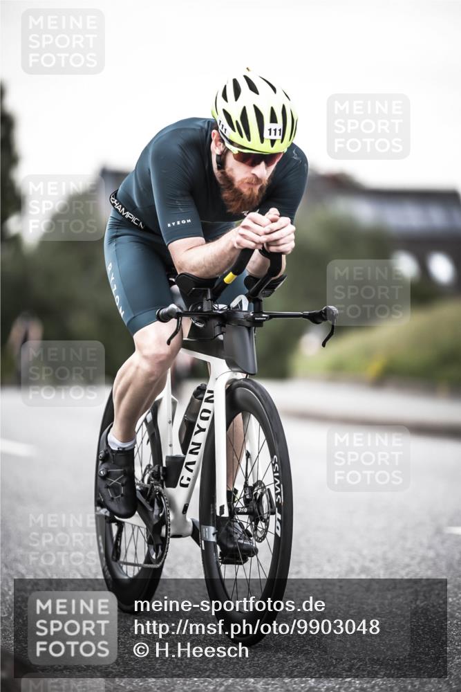 21.06.2026 - 29. Vierlanden-Triathlon H.Heesch http://msf.ph/oto/9903048 21.06.2026 10:15:17 Radfahren 23, 33, 111 meine-sportfotos.de