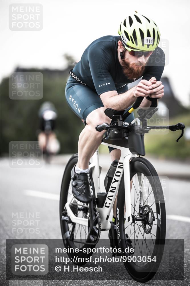 21.06.2026 - 29. Vierlanden-Triathlon H.Heesch http://msf.ph/oto/9903054 21.06.2026 10:15:18 Radfahren 23, 33, 111 meine-sportfotos.de