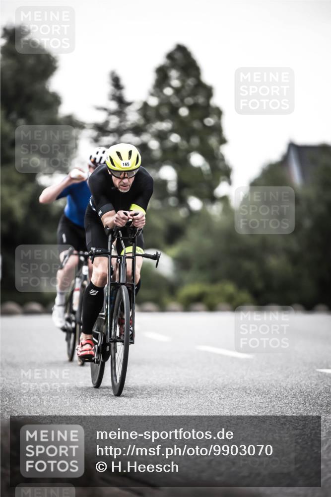 21.06.2026 - 29. Vierlanden-Triathlon H.Heesch http://msf.ph/oto/9903070 21.06.2026 10:06:29 Radfahren 147, 165, 360, 381 meine-sportfotos.de