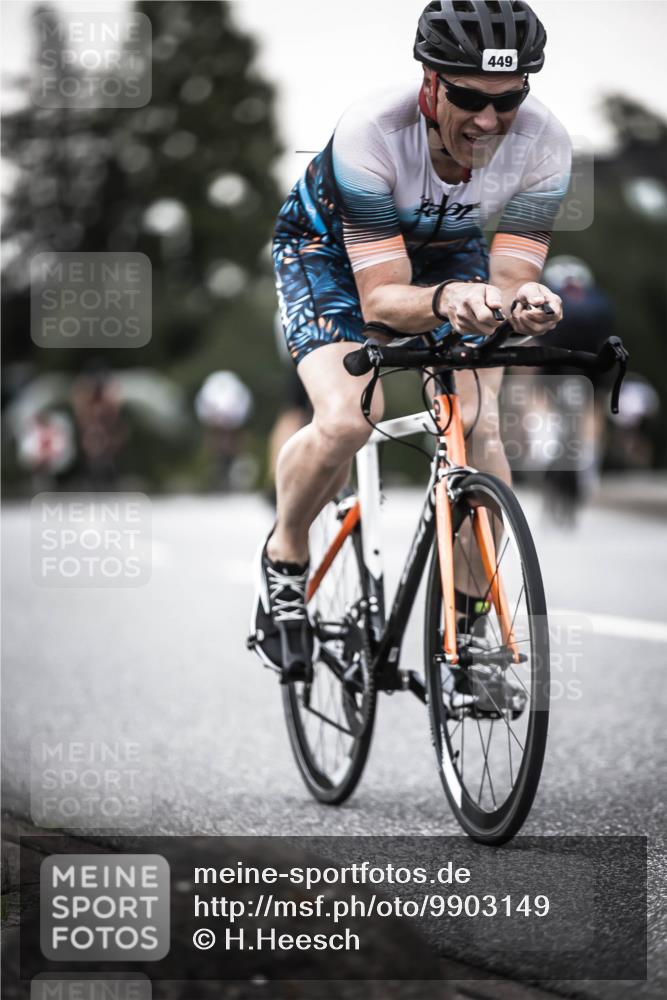 21.06.2026 - 29. Vierlanden-Triathlon H.Heesch http://msf.ph/oto/9903149 21.06.2026 10:15:41 Radfahren 231, 397, 449, 467 meine-sportfotos.de