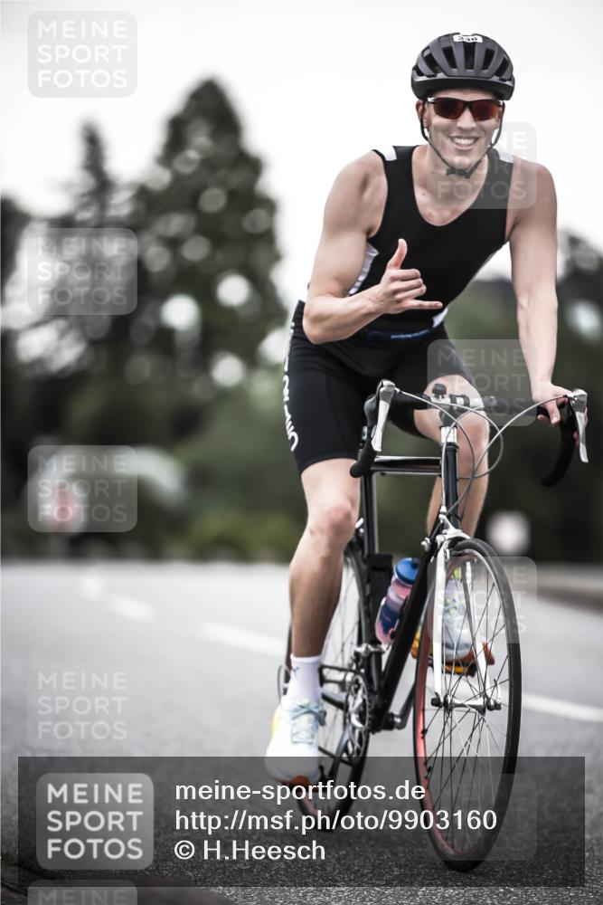 21.06.2026 - 29. Vierlanden-Triathlon H.Heesch http://msf.ph/oto/9903160 21.06.2026 10:07:42 Radfahren 23, 105, 111, 216, 231, 279, 336 meine-sportfotos.de