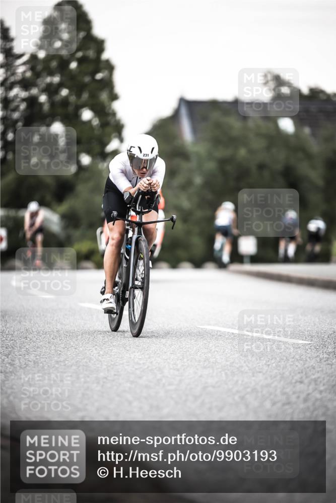 21.06.2026 - 29. Vierlanden-Triathlon H.Heesch http://msf.ph/oto/9903193 21.06.2026 10:15:45 Radfahren 231, 394, 397, 447, 467 meine-sportfotos.de