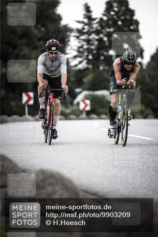 21.06.2026 - 29. Vierlanden-Triathlon H.Heesch http://msf.ph/oto/9903209 21.06.2026 10:08:22 Radfahren 34, 131, 345 meine-sportfotos.de