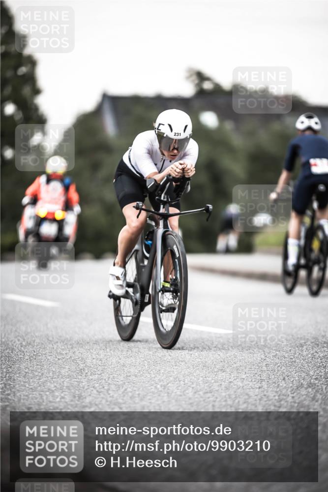 21.06.2026 - 29. Vierlanden-Triathlon H.Heesch http://msf.ph/oto/9903210 21.06.2026 10:15:45 Radfahren 231, 394, 397, 447, 467 meine-sportfotos.de