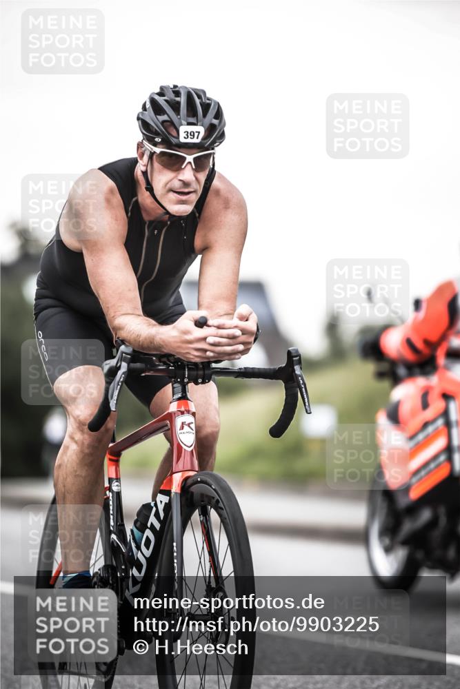 21.06.2026 - 29. Vierlanden-Triathlon H.Heesch http://msf.ph/oto/9903225 21.06.2026 10:15:46 Radfahren 231, 394, 397, 447, 467 meine-sportfotos.de