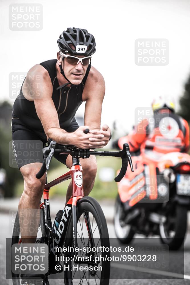 21.06.2026 - 29. Vierlanden-Triathlon H.Heesch http://msf.ph/oto/9903228 21.06.2026 10:15:47 Radfahren 231, 394, 397, 447 meine-sportfotos.de