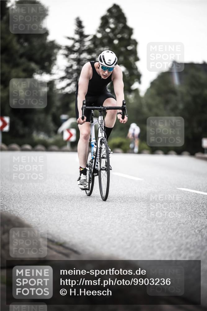 21.06.2026 - 29. Vierlanden-Triathlon H.Heesch http://msf.ph/oto/9903236 21.06.2026 10:08:40 Radfahren 82, 212, 277, 358 meine-sportfotos.de