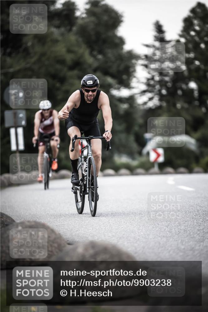 21.06.2026 - 29. Vierlanden-Triathlon H.Heesch http://msf.ph/oto/9903238 21.06.2026 10:15:49 Radfahren 212, 394, 397, 410, 447 meine-sportfotos.de