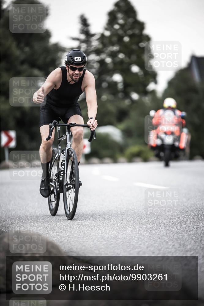 21.06.2026 - 29. Vierlanden-Triathlon H.Heesch http://msf.ph/oto/9903261 21.06.2026 10:15:49 Radfahren 212, 394, 397, 410, 447 meine-sportfotos.de