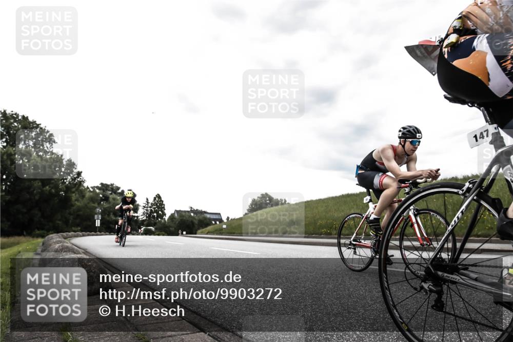 21.06.2026 - 29. Vierlanden-Triathlon H.Heesch http://msf.ph/oto/9903272 21.06.2026 10:06:29 Radfahren 147, 165, 360, 381 meine-sportfotos.de