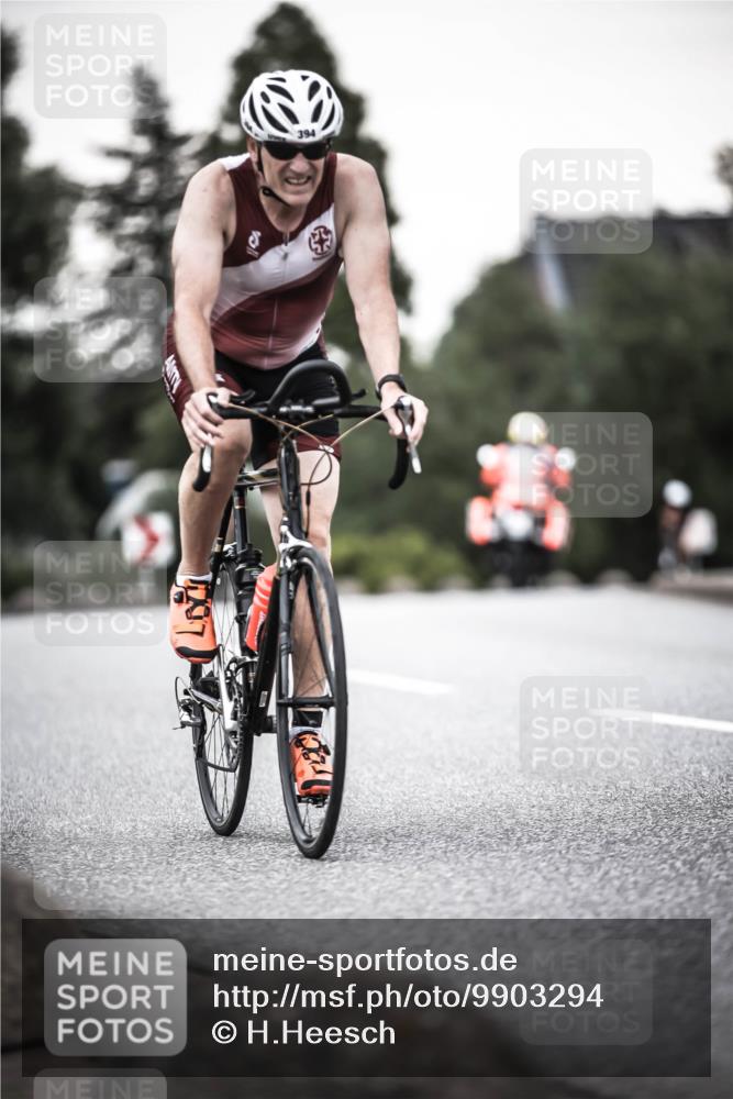 21.06.2026 - 29. Vierlanden-Triathlon H.Heesch http://msf.ph/oto/9903294 21.06.2026 10:15:51 Radfahren 212, 394, 410, 447 meine-sportfotos.de