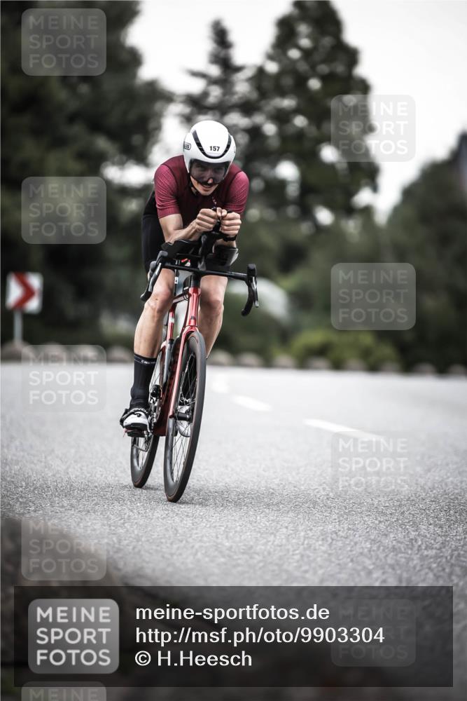 21.06.2026 - 29. Vierlanden-Triathlon H.Heesch http://msf.ph/oto/9903304 21.06.2026 10:09:40 Radfahren 18, 121, 122, 157, 225 meine-sportfotos.de