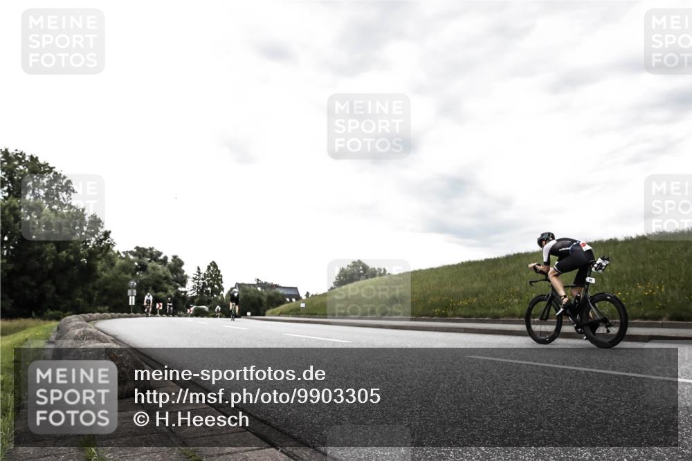 21.06.2026 - 29. Vierlanden-Triathlon H.Heesch http://msf.ph/oto/9903305 21.06.2026 10:07:49 Radfahren 50, 105, 111, 167, 231, 279 meine-sportfotos.de