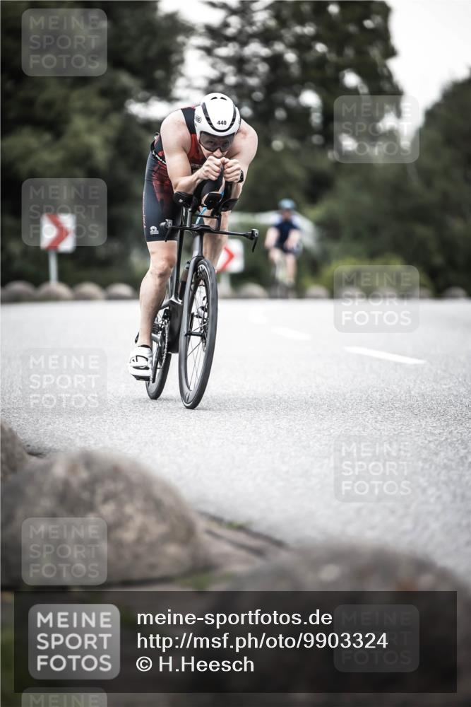21.06.2026 - 29. Vierlanden-Triathlon H.Heesch http://msf.ph/oto/9903324 21.06.2026 10:11:11 Radfahren 261, 440 meine-sportfotos.de