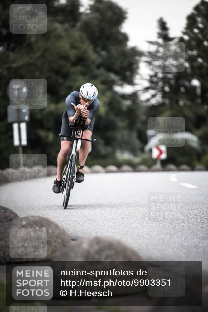 21.06.2026 - 29. Vierlanden-Triathlon H.Heesch http://msf.ph/oto/9903351 21.06.2026 10:16:05 Radfahren 30, 50, 132, 443 meine-sportfotos.de