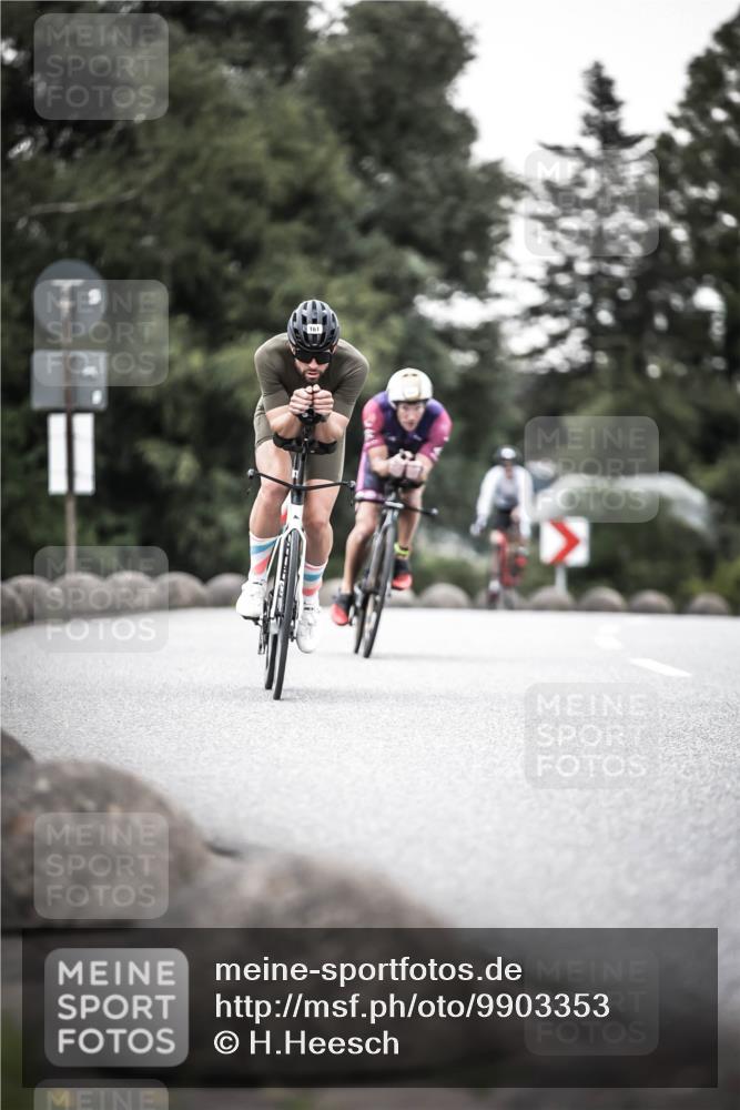 21.06.2026 - 29. Vierlanden-Triathlon H.Heesch http://msf.ph/oto/9903353 21.06.2026 10:11:57 Radfahren 47, 115, 160, 161, 205, 248, 414 meine-sportfotos.de