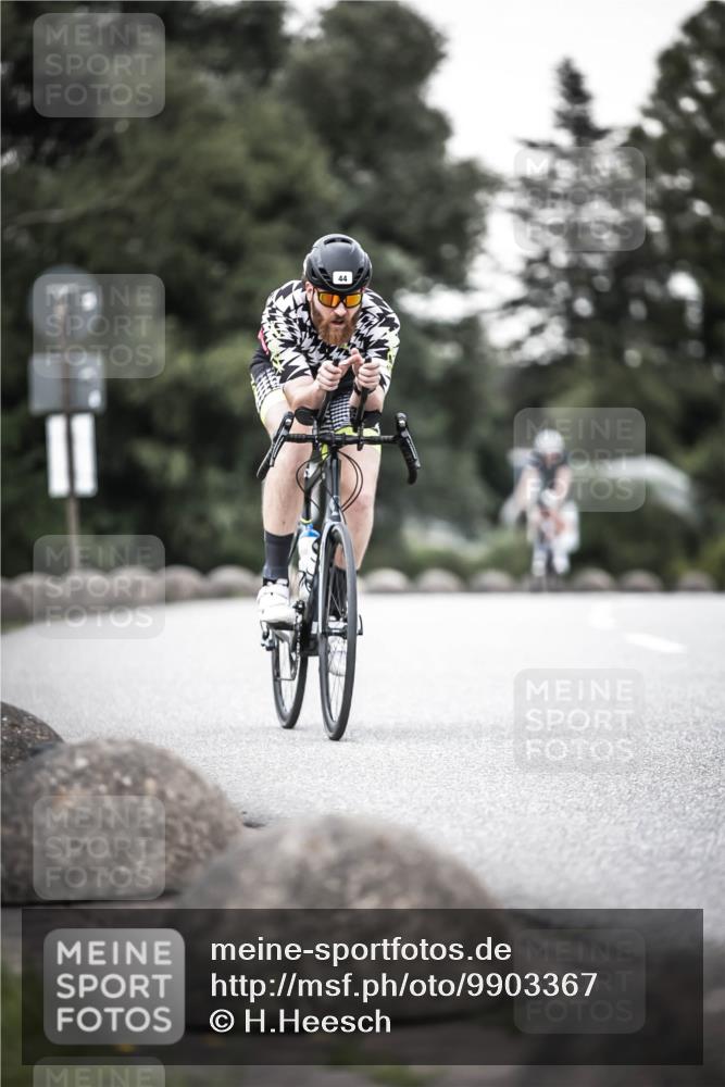 21.06.2026 - 29. Vierlanden-Triathlon H.Heesch http://msf.ph/oto/9903367 21.06.2026 10:13:37 Radfahren 44, 289 meine-sportfotos.de