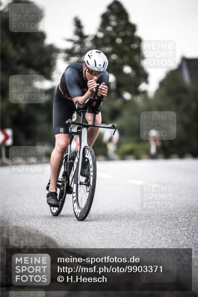 21.06.2026 - 29. Vierlanden-Triathlon H.Heesch http://msf.ph/oto/9903371 21.06.2026 10:16:06 Radfahren 30, 50, 132, 443 meine-sportfotos.de