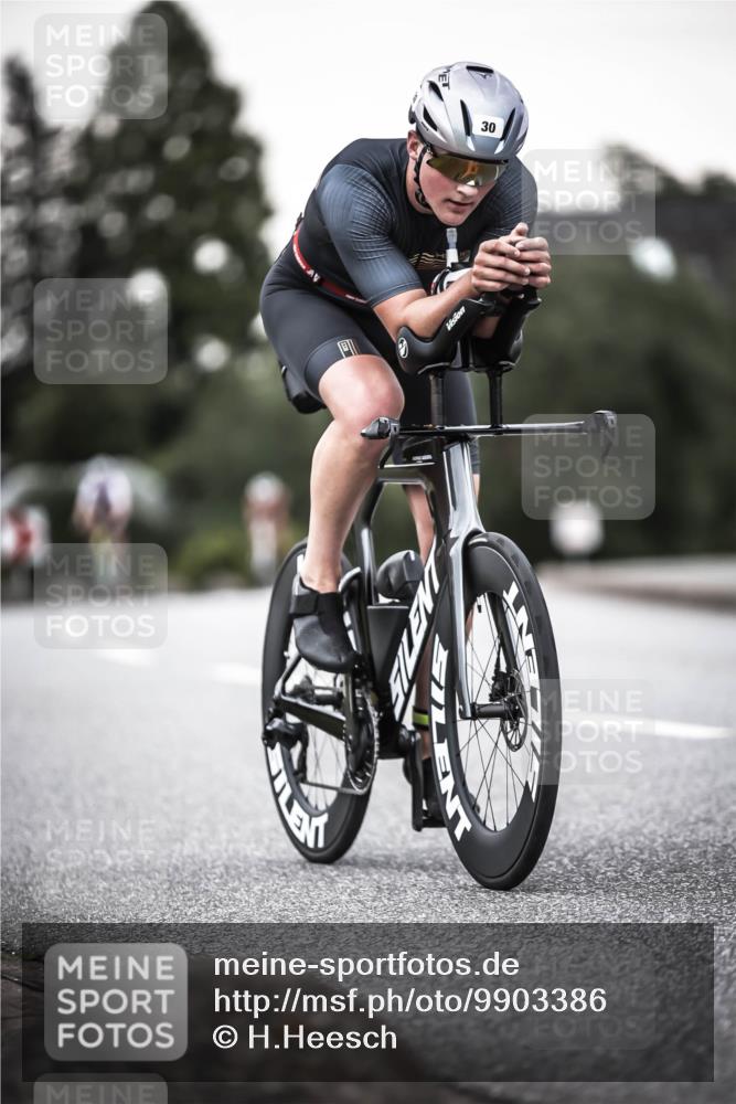 21.06.2026 - 29. Vierlanden-Triathlon H.Heesch http://msf.ph/oto/9903386 21.06.2026 10:16:06 Radfahren 30, 50, 132, 443 meine-sportfotos.de