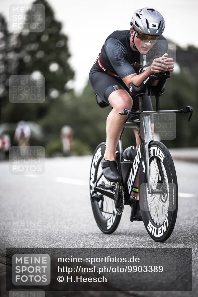 21.06.2026 - 29. Vierlanden-Triathlon H.Heesch http://msf.ph/oto/9903389 21.06.2026 10:16:06 Radfahren 30, 50, 132, 443 meine-sportfotos.de