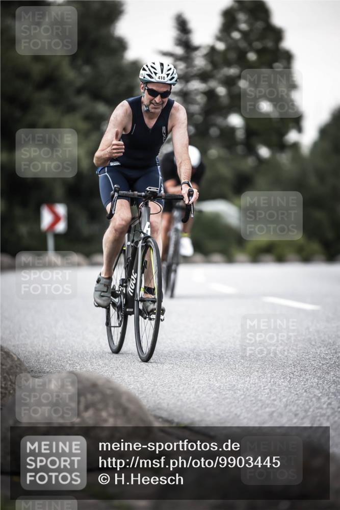 21.06.2026 - 29. Vierlanden-Triathlon H.Heesch http://msf.ph/oto/9903445 21.06.2026 10:15:56 Radfahren 132, 212, 410 meine-sportfotos.de
