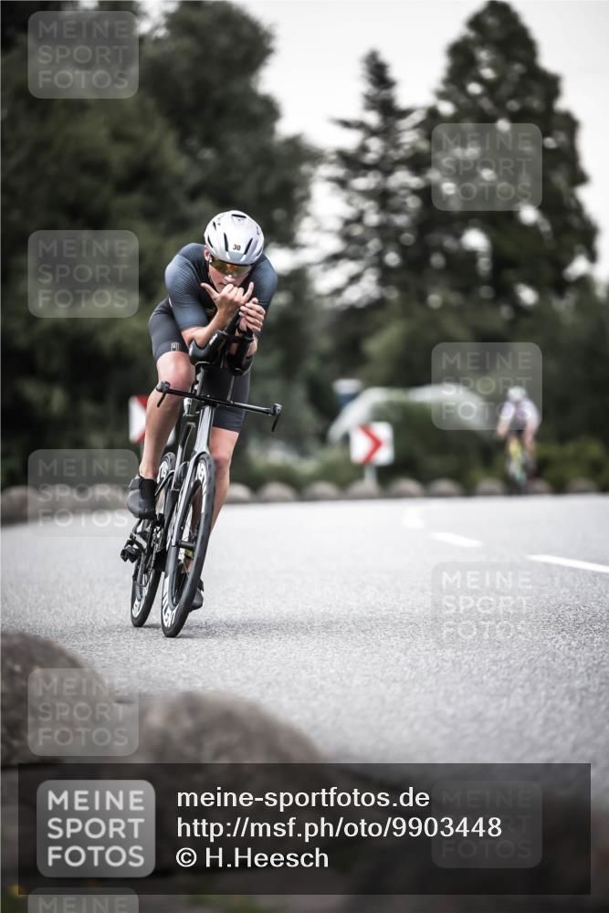 21.06.2026 - 29. Vierlanden-Triathlon H.Heesch http://msf.ph/oto/9903448 21.06.2026 10:16:06 Radfahren 30, 50, 132, 443 meine-sportfotos.de