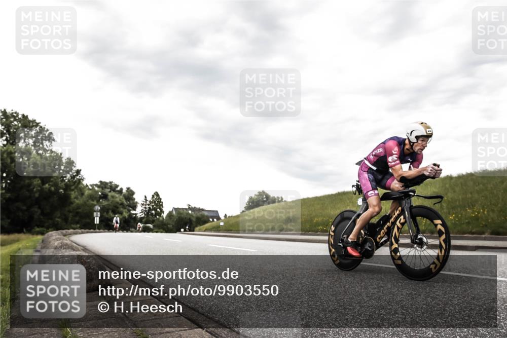 21.06.2026 - 29. Vierlanden-Triathlon H.Heesch http://msf.ph/oto/9903550 21.06.2026 10:11:59 Radfahren 47, 161, 414 meine-sportfotos.de