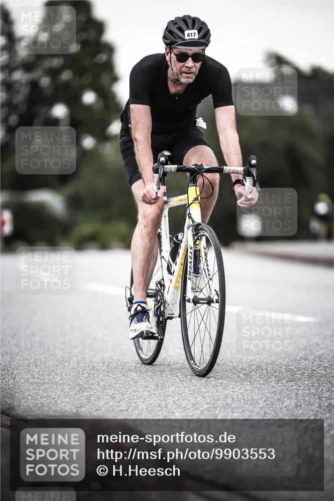 21.06.2026 - 29. Vierlanden-Triathlon H.Heesch http://msf.ph/oto/9903553 21.06.2026 10:16:36 Radfahren 32, 83, 101, 114, 417 meine-sportfotos.de