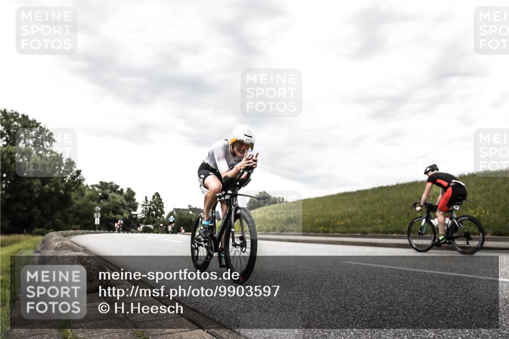 21.06.2026 - 29. Vierlanden-Triathlon H.Heesch http://msf.ph/oto/9903597 21.06.2026 10:13:14 Radfahren 36, 60, 126, 275 meine-sportfotos.de