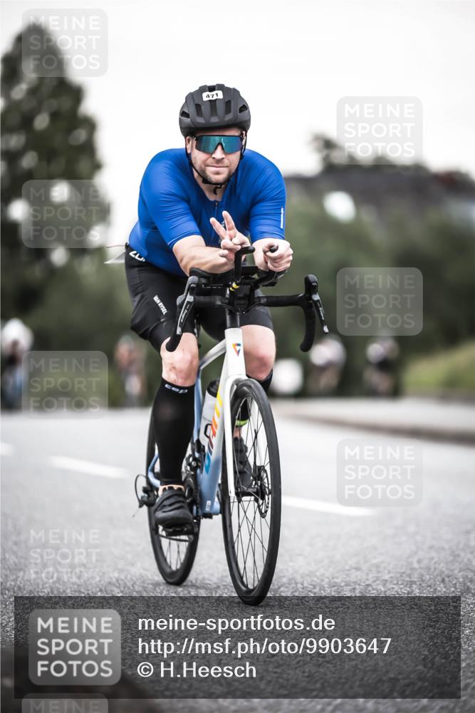 21.06.2026 - 29. Vierlanden-Triathlon H.Heesch http://msf.ph/oto/9903647 21.06.2026 10:17:51 Radfahren 3, 422, 428, 444, 471 meine-sportfotos.de