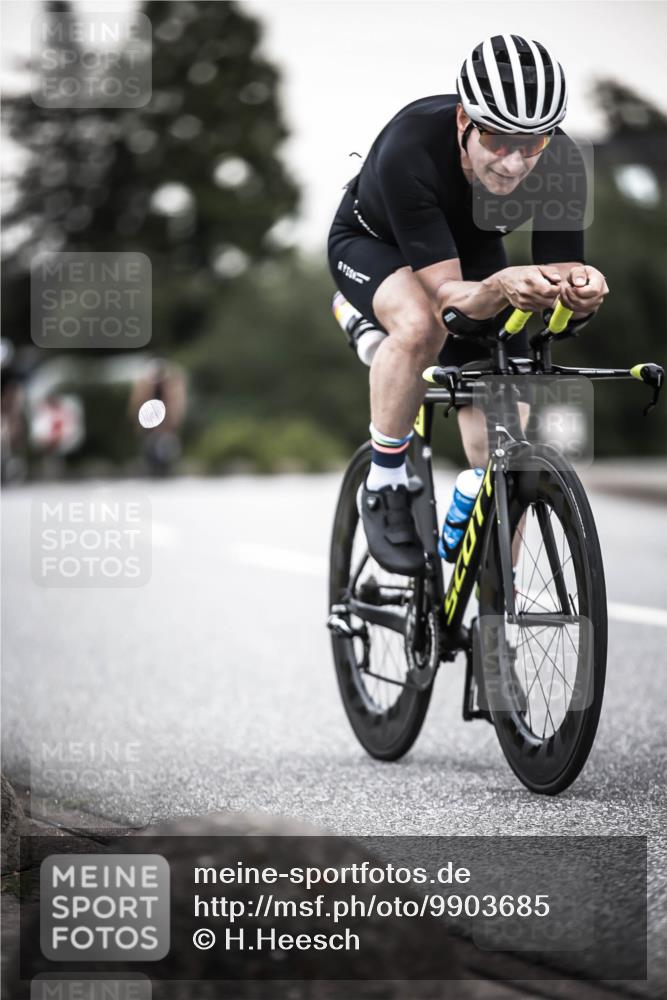 21.06.2026 - 29. Vierlanden-Triathlon H.Heesch http://msf.ph/oto/9903685 21.06.2026 10:18:10 Radfahren 105, 124, 191, 279, 439 meine-sportfotos.de