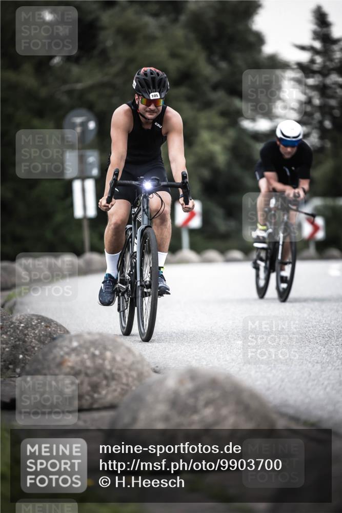 21.06.2026 - 29. Vierlanden-Triathlon H.Heesch http://msf.ph/oto/9903700 21.06.2026 10:18:17 Radfahren 105, 124, 279 meine-sportfotos.de