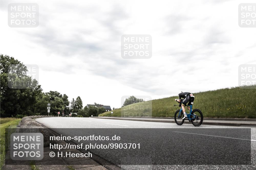 21.06.2026 - 29. Vierlanden-Triathlon H.Heesch http://msf.ph/oto/9903701 21.06.2026 10:14:20 Radfahren 6, 130, 140, 195, 204 meine-sportfotos.de